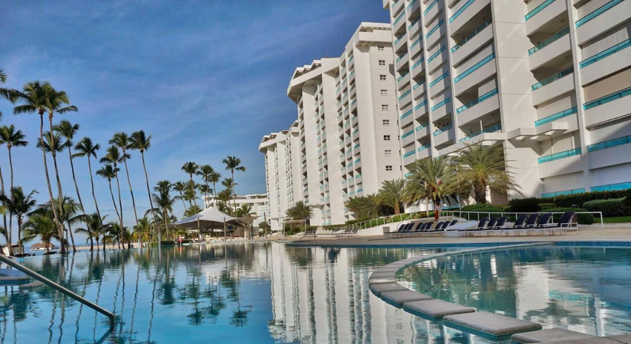 Marbella Towers Beachfront 2 Bedrooms Juan Dolio Bagian luar foto